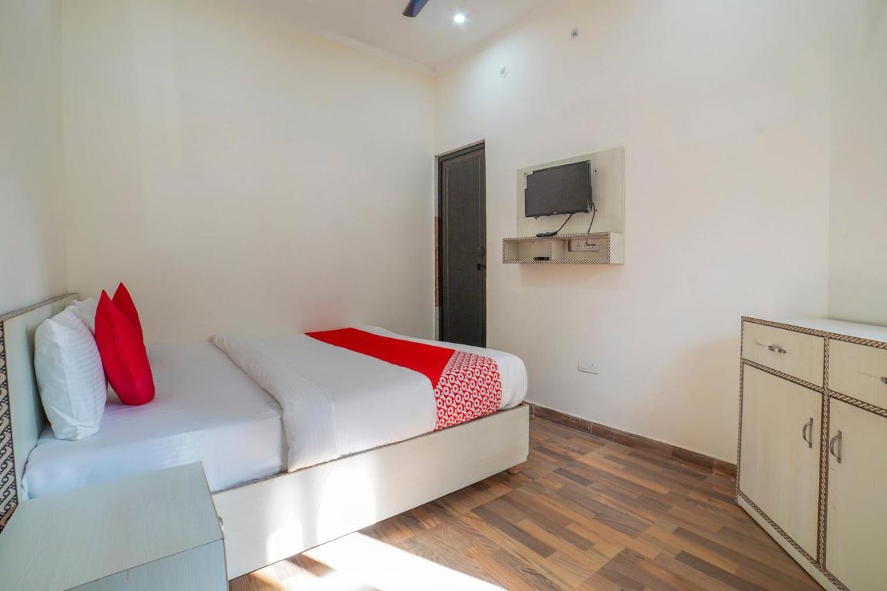 Oyo 67163 Anantham Residency Hotel Narendra Nagar Exterior foto